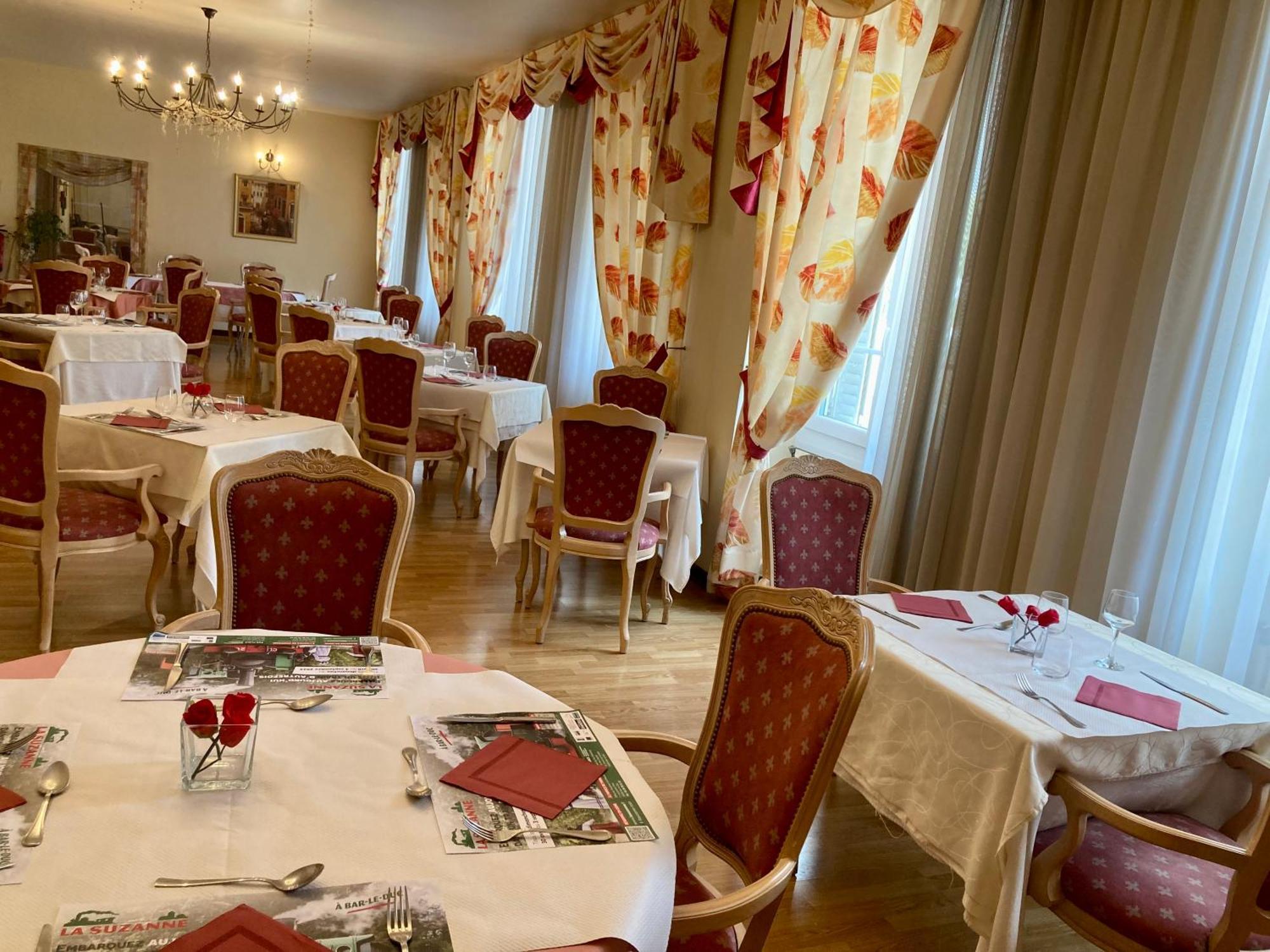 Hotel De Champagne แซ็ง-ดิซีเย ภายนอก รูปภาพ