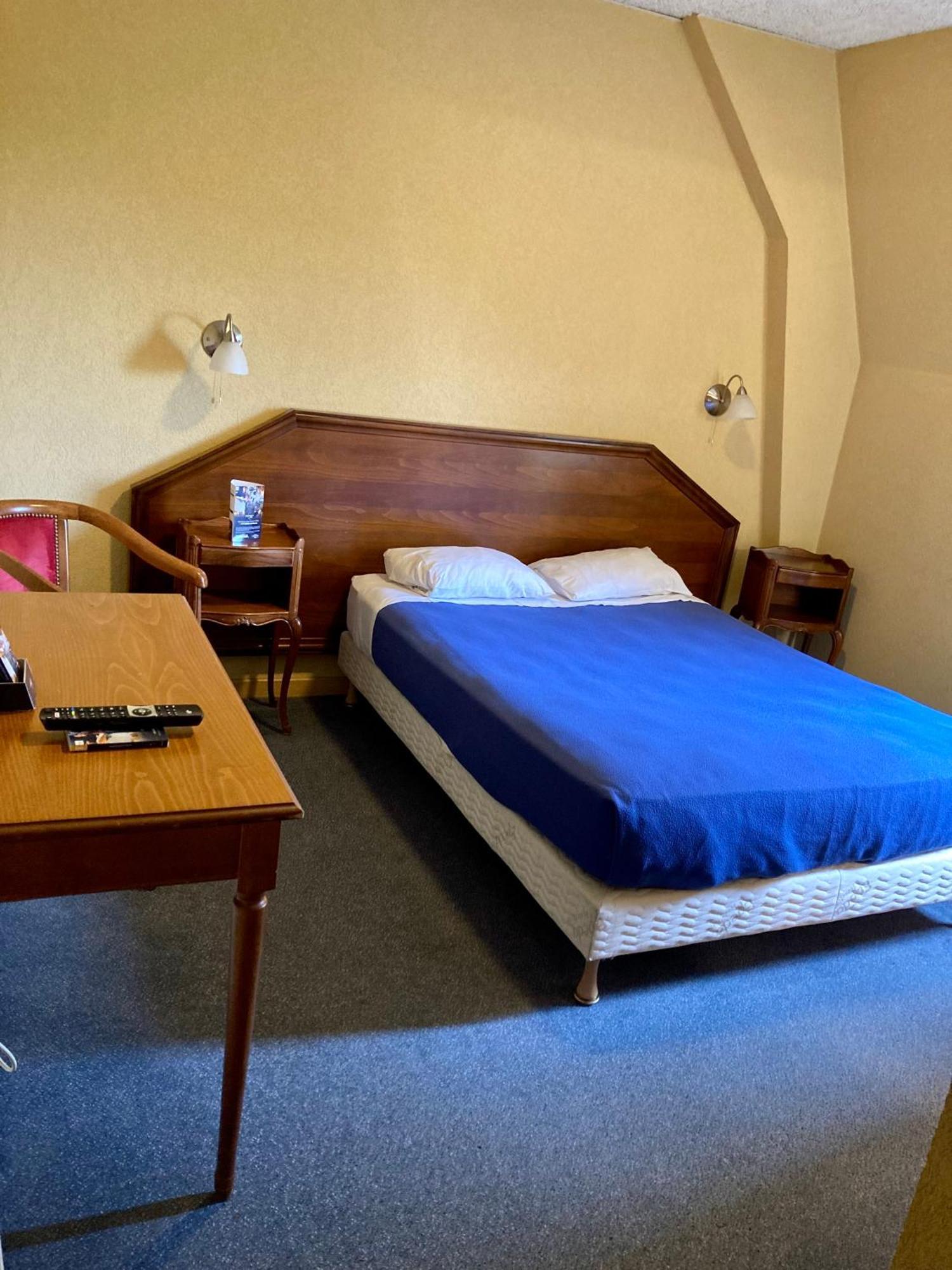 Hotel De Champagne แซ็ง-ดิซีเย ภายนอก รูปภาพ