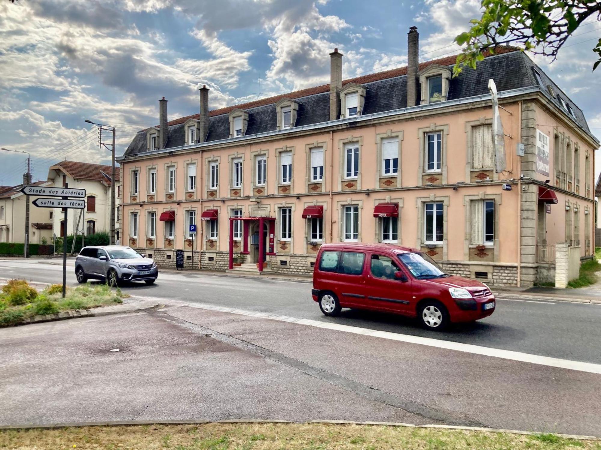 Hotel De Champagne แซ็ง-ดิซีเย ภายนอก รูปภาพ