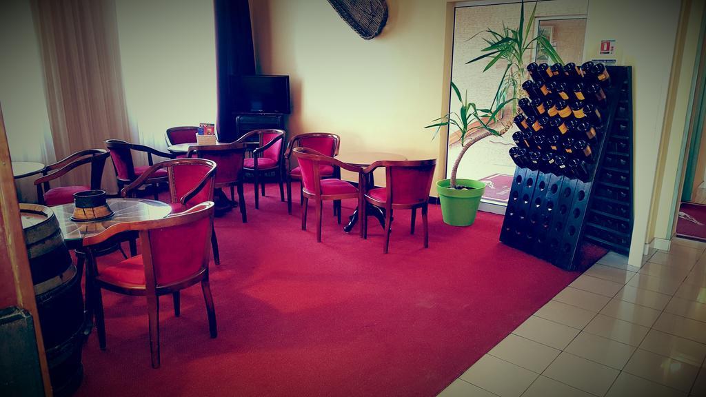 Hotel De Champagne แซ็ง-ดิซีเย ภายนอก รูปภาพ