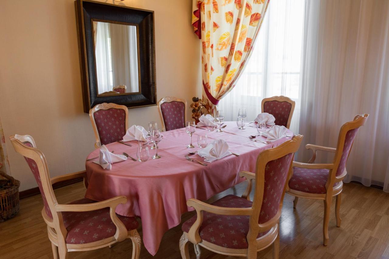 Hotel De Champagne แซ็ง-ดิซีเย ภายนอก รูปภาพ